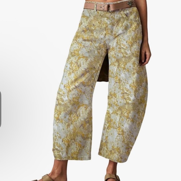 Barrel Jeans Size Floral Mid Rise Small 4-6 NWT